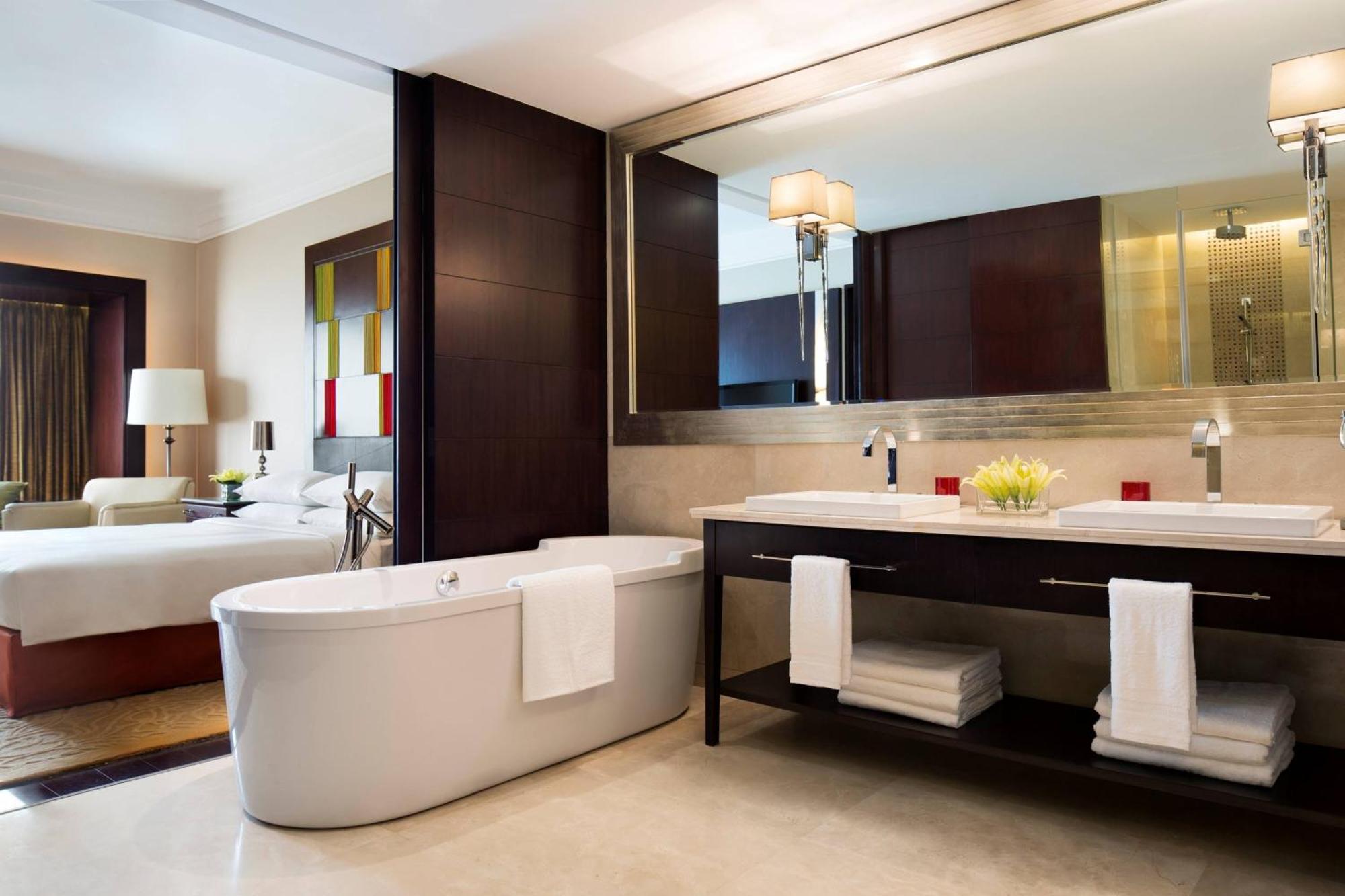 Jw Marriott Hotel Bengaluru מראה חיצוני תמונה