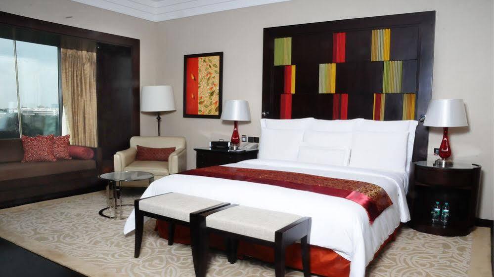 Jw Marriott Hotel Bengaluru מראה חיצוני תמונה